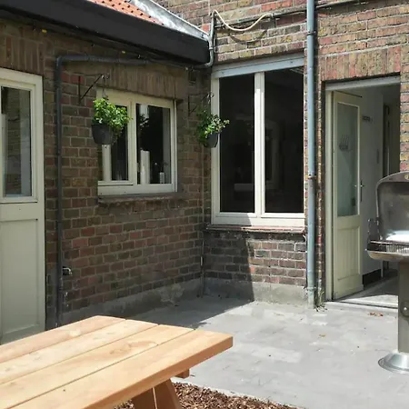 Holiday home Cozy Holiday In With A Large Terrace Zuienkerke